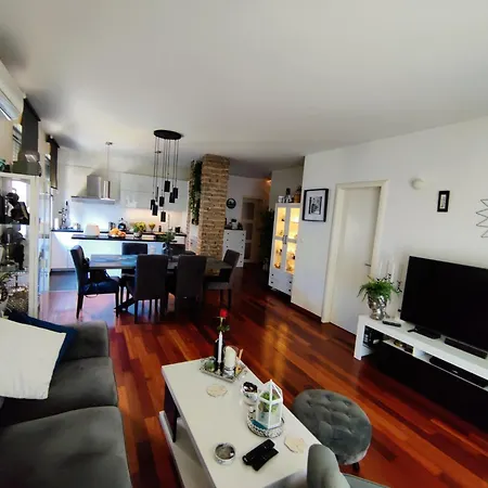 Appartamento White Pebble - Luxury With Parking