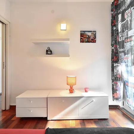 White Pebble - Luxury With Parking * Split